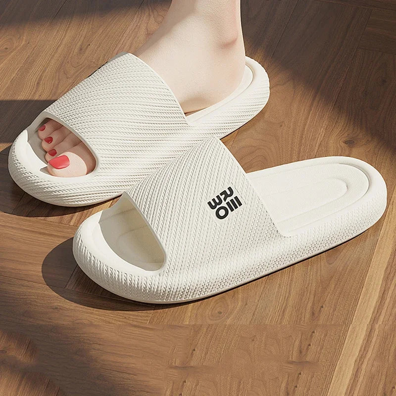 Summer Fashion Slippers Men Shoes Comfortable Slippers