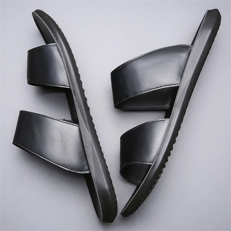 New Beach Slippers for Men Non Slip Flat Sandals