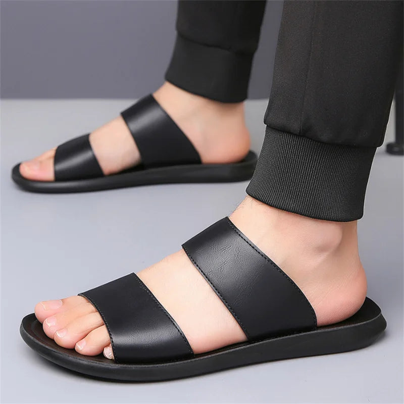 New Beach Slippers for Men Non Slip Flat Sandals